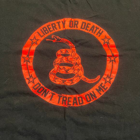 Info Wars Men XL Black Graphic Tee Liberty or Death Don’t Tread on Me - Picture 1 of 7